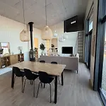 Marten - 500m From The Sea By Interhome