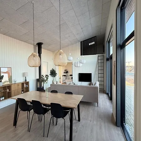 Marten - 500m From The Sea By Interhome *
