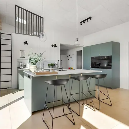Marten - 500m From The Sea By Interhome