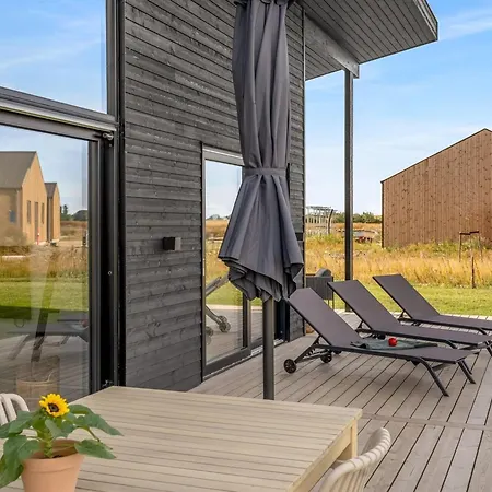 Marten - 500m From The Sea By Interhome *